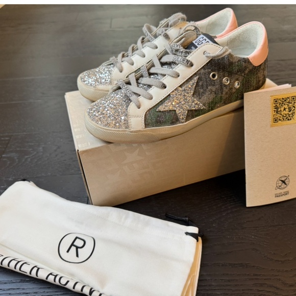Golden Goose  Size 37 - US 6.5 - Picture 1 of 9